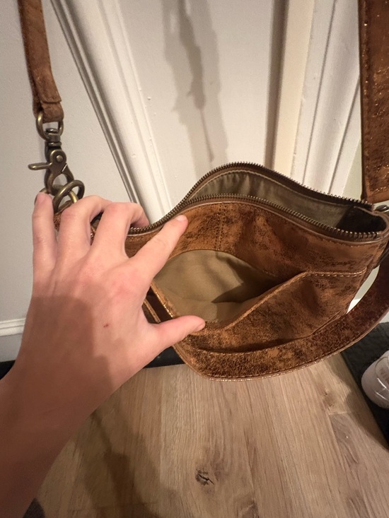 Frye Melissa Tan-Bronze Distressed Leather Crossbody - Picture 5 of 8